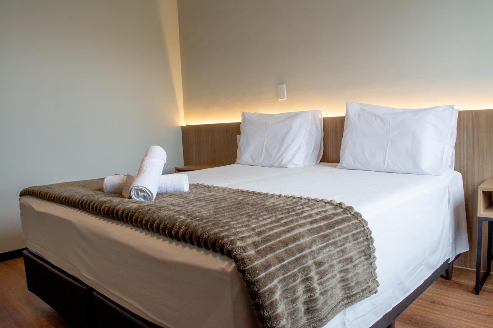 Hotel Evora By Rede Sagres Флорианополис Экстерьер фото